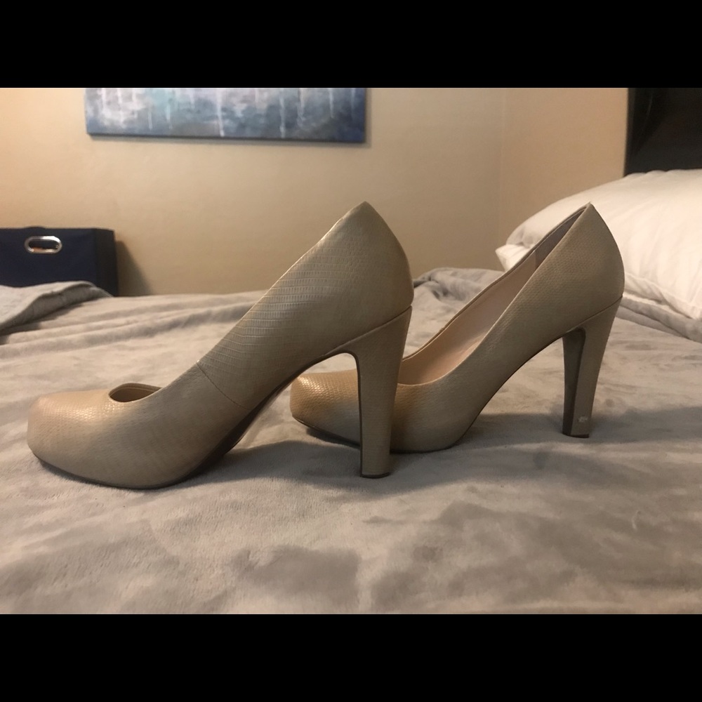 7 1/2 High Heel, Synthetic leather